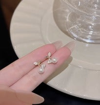 Crystal & Pearl Wreath Stud Earrings
