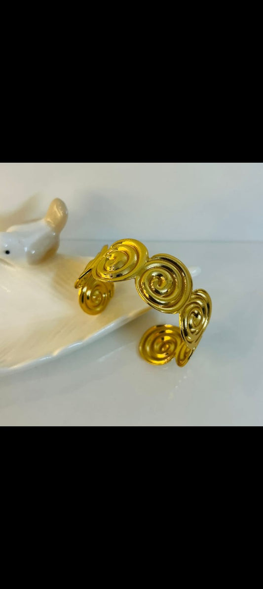 Gold Spiral Statement Cuff Bracelet – Modern Designer Adjustable Bangle