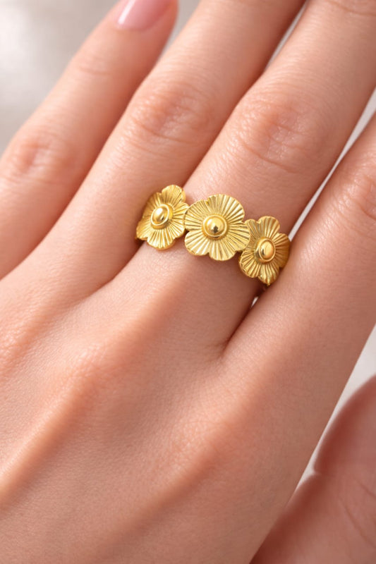 Golden Floral Trio Adjustable Ring – Elegant Flower Design Ring for Women