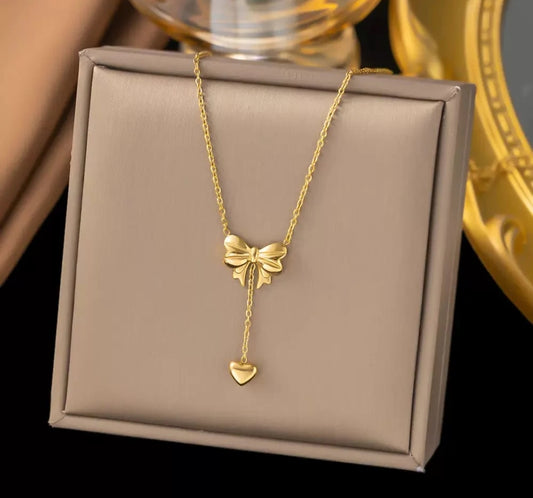 Golden Bow drop heart